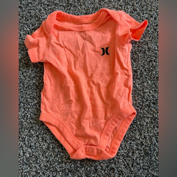5/$10-Hurley Baby Boy Orange Onesie Bodysuit Size 3 Month - Picture 1 of 2